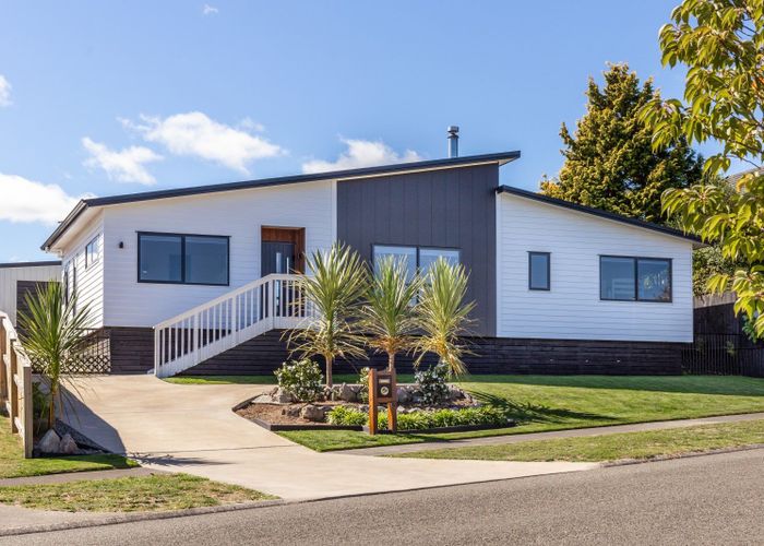  at 6 Victoria Street, Richmond Heights, Taupo