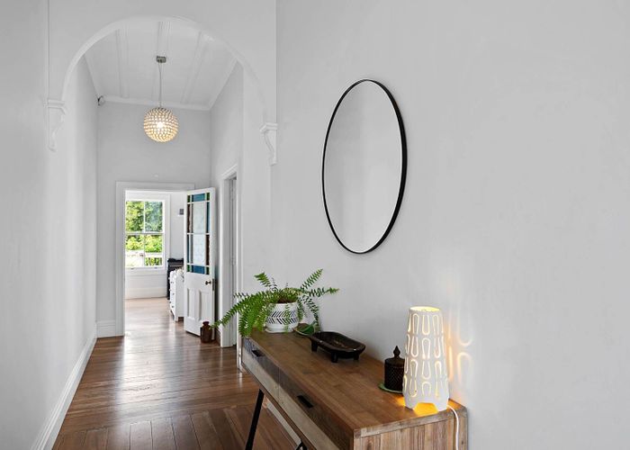  at 24 Roslyn Terrace, Devonport, North Shore City, Auckland