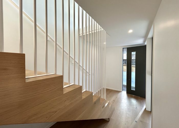  at 93B Verran Road, Birkenhead, North Shore City, Auckland
