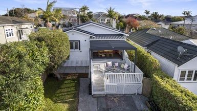  at 14 Sunny Brae Crescent, Westmere, Auckland