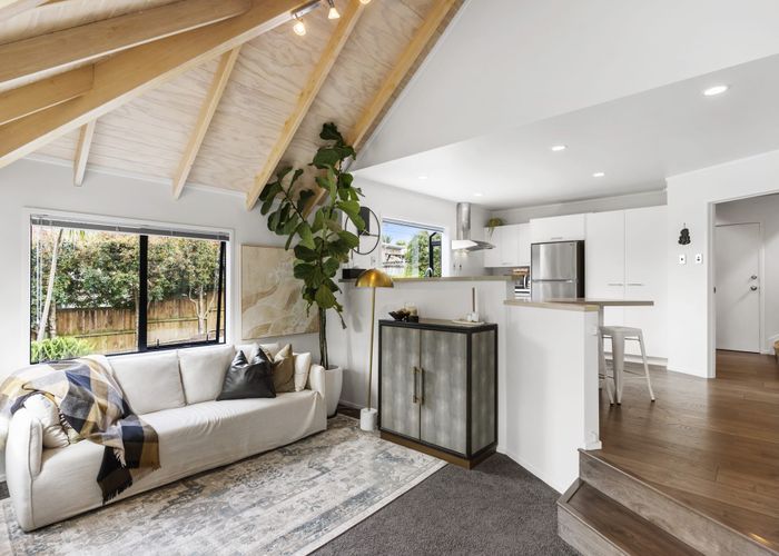  at 248 Meola Road, Point Chevalier, Auckland