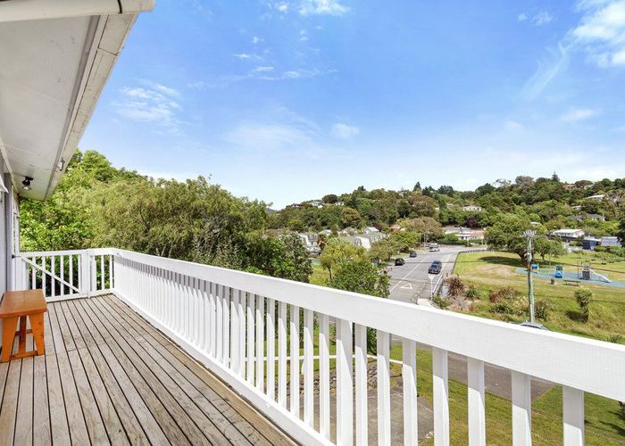  at 37 Thomas Street, Stokes Valley, Lower Hutt, Wellington