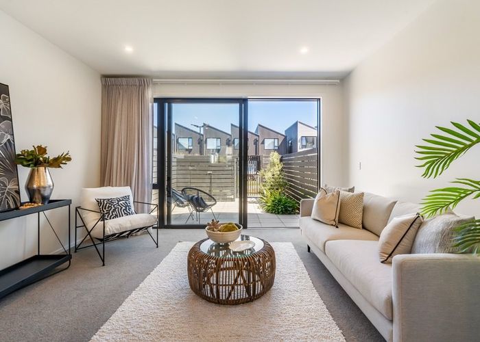  at 17B Cuba Street, Petone, Lower Hutt, Wellington