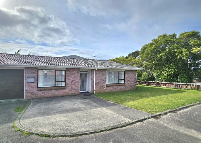  at 5/4 Stewart Drive, Newlands, Wellington, Wellington
