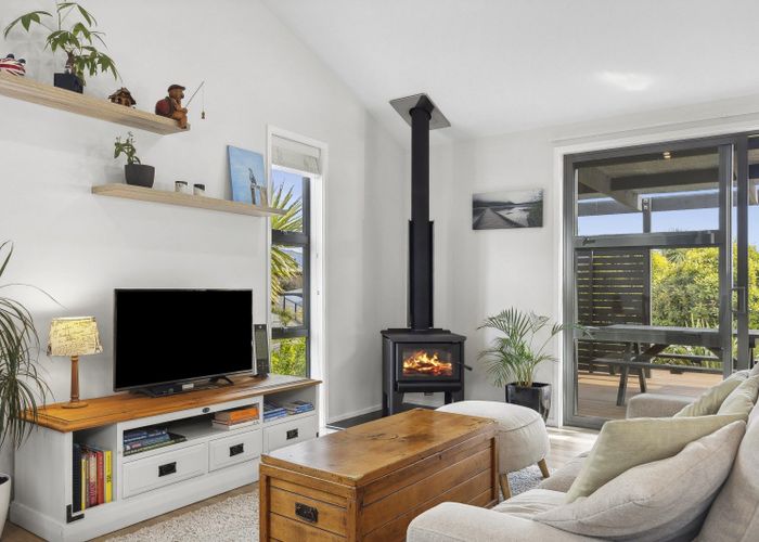  at 20 Pohutukawa Place, Takaka