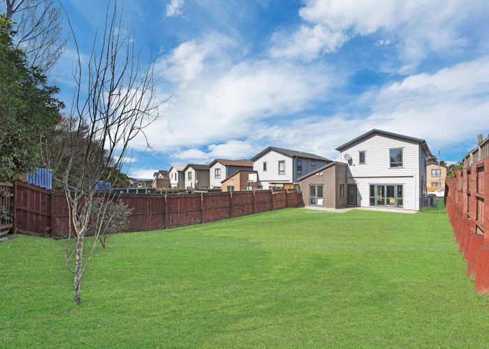  at 83 Kaimoana Street, Weymouth, Manukau City, Auckland