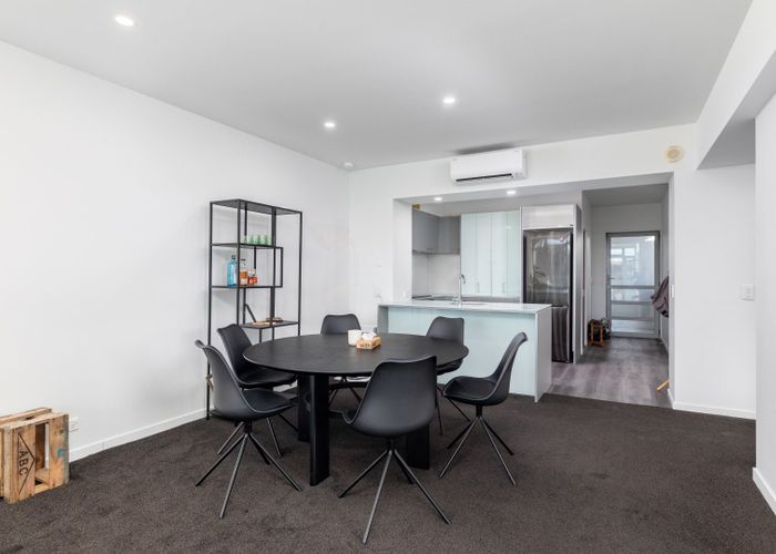  at 5/272 Marine Parade, New Brighton, Christchurch