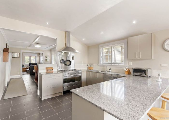  at 75 Fowlds Avenue, Sandringham, Auckland City, Auckland