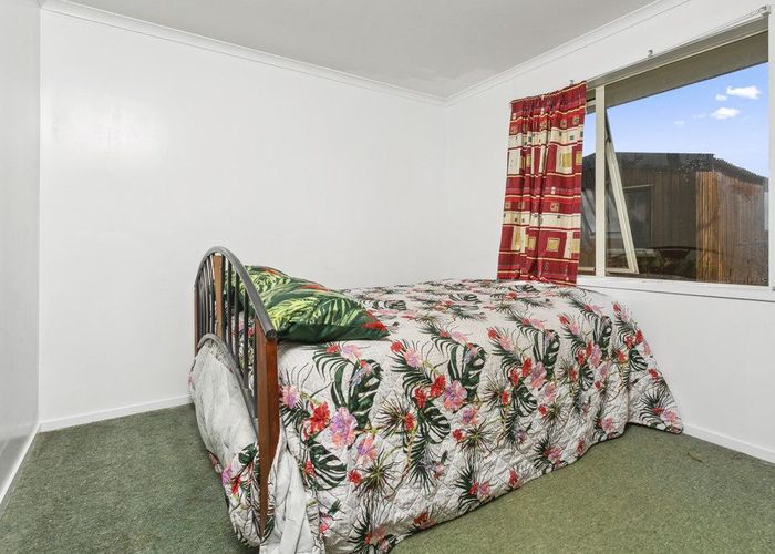 at 17 Elan Place, Stanmore Bay, Whangaparaoa