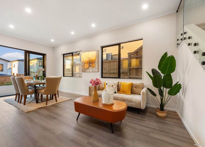  at 25 Hauhake Road, Flat Bush, Manukau City, Auckland