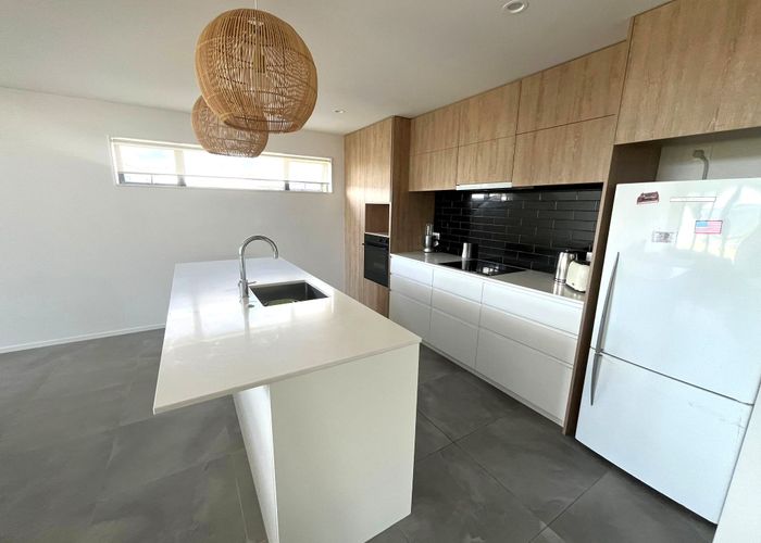  at 9 Wheriko Avenue, Glenbrook, Franklin, Auckland