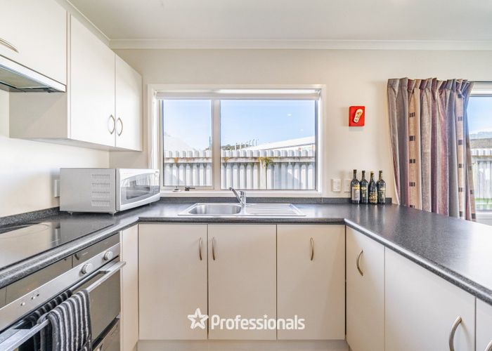  at 17 Woodland Mews, Wainuiomata, Lower Hutt, Wellington