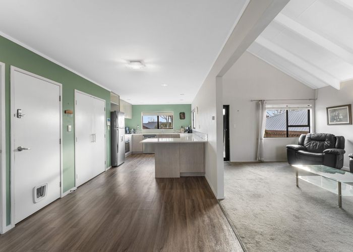 at 36 Lochend Place, Highland Park, Manukau City, Auckland