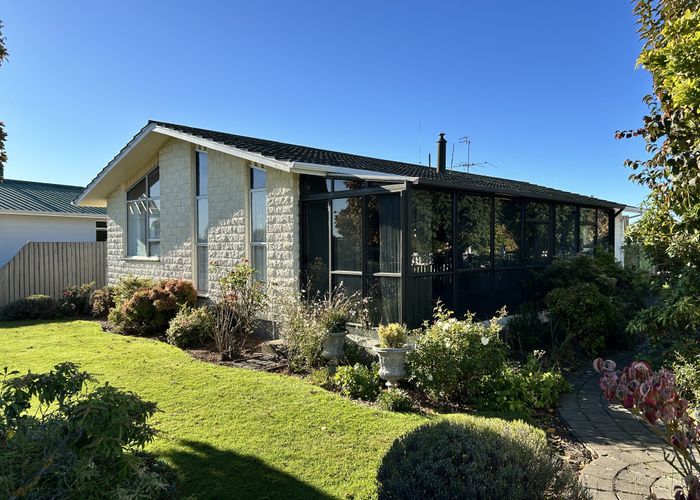  at 13 McElrea Place, Allenton, Ashburton
