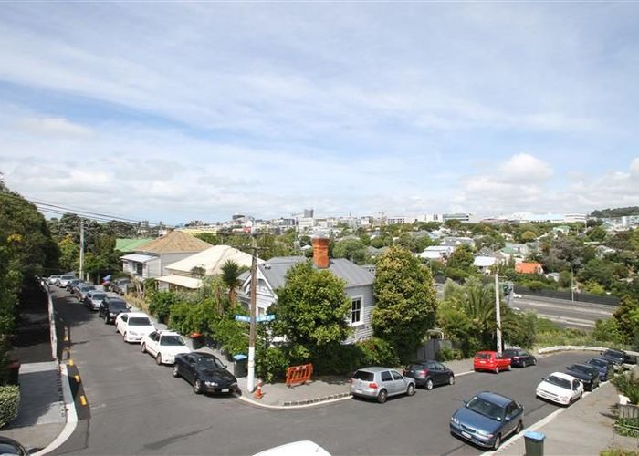 at 3/2B  Home Street, Grey Lynn, Auckland City, Auckland
