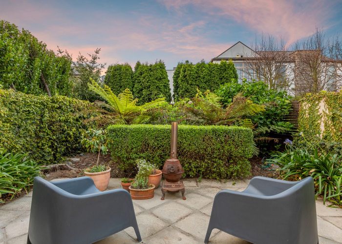  at 4/104 Rossall Street, Merivale, Christchurch City, Canterbury