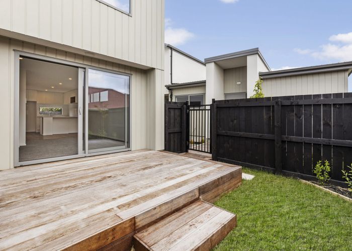  at 8/15 Awamutu Grove, Waiwhetu, Lower Hutt