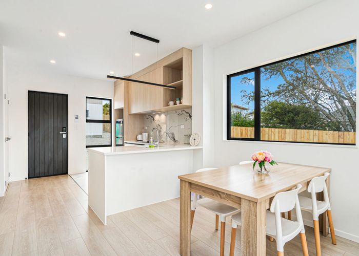  at 25 Abbotleigh Ave, Te Atatu Peninsula, Waitakere City, Auckland