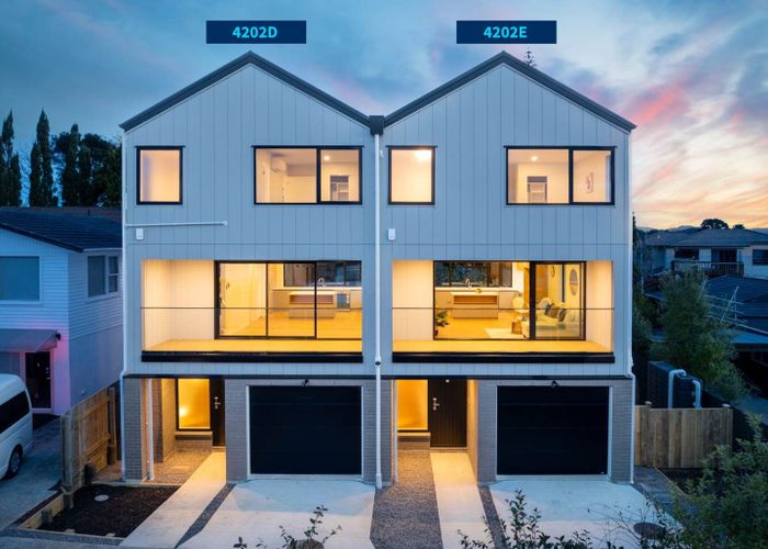  at 4204D Great North Road, Glendene, Waitakere City, Auckland