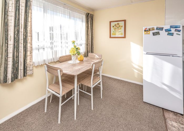  at 247 London Street, Tawhero, Whanganui