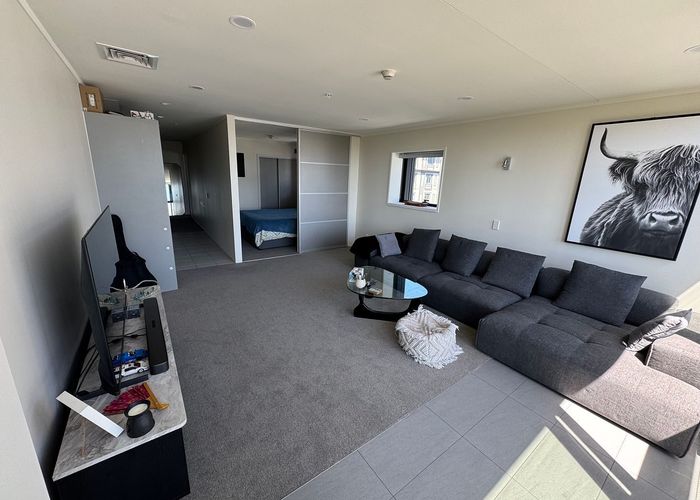  at 16 Burton Street, Grafton, Auckland City, Auckland