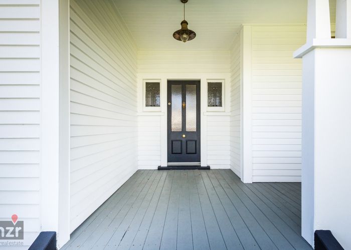  at 42 Grey Street, Feilding, Feilding