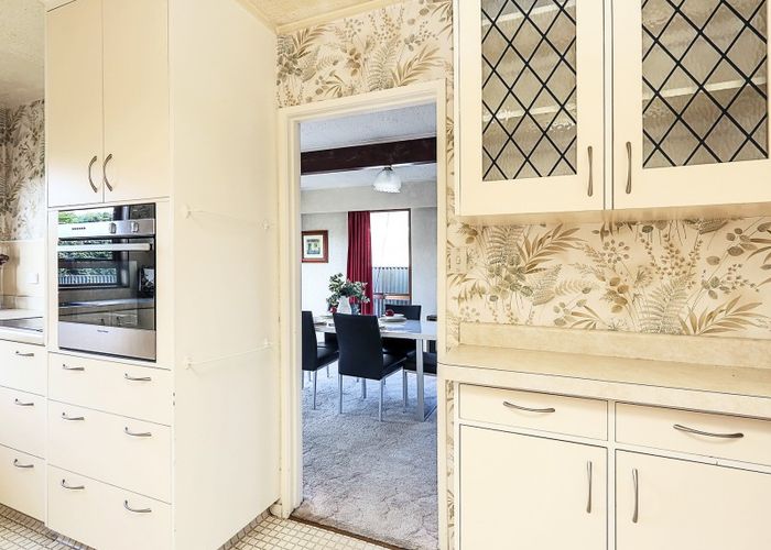  at 6 Somerset Place, Taradale, Napier