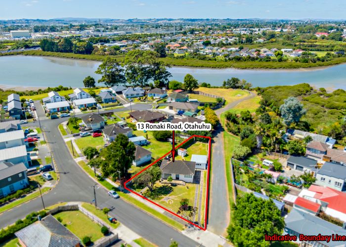  at 13 Ronaki Road, Otahuhu, Auckland