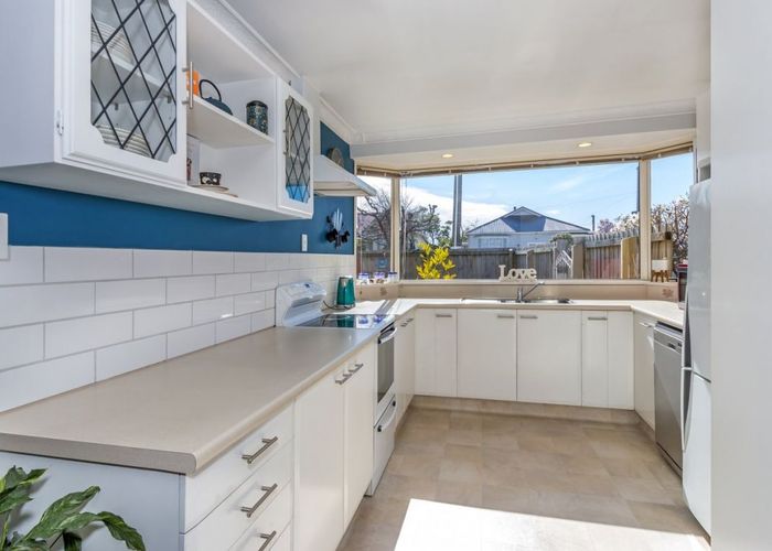  at 1/145 Simeon Street, Spreydon, Christchurch