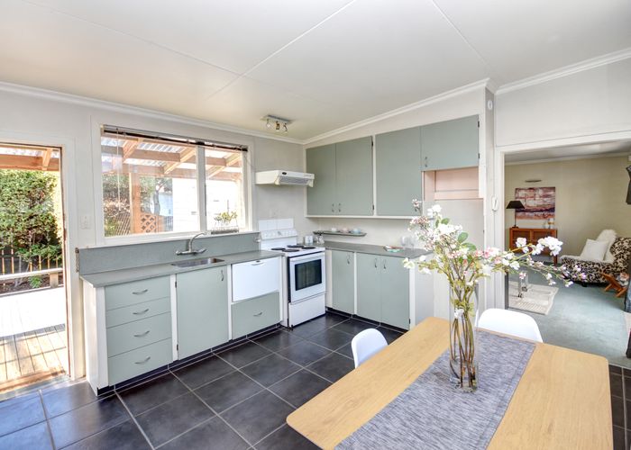  at 14 Young Street, Saint Kilda, Dunedin
