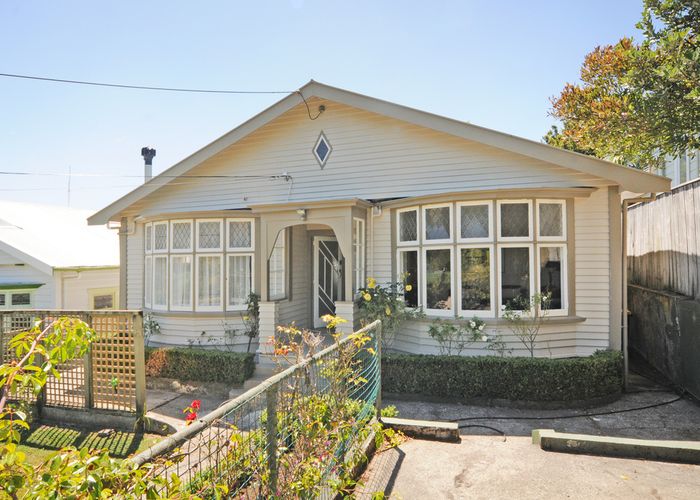  at 58 Nottingham Street, Karori, Wellington