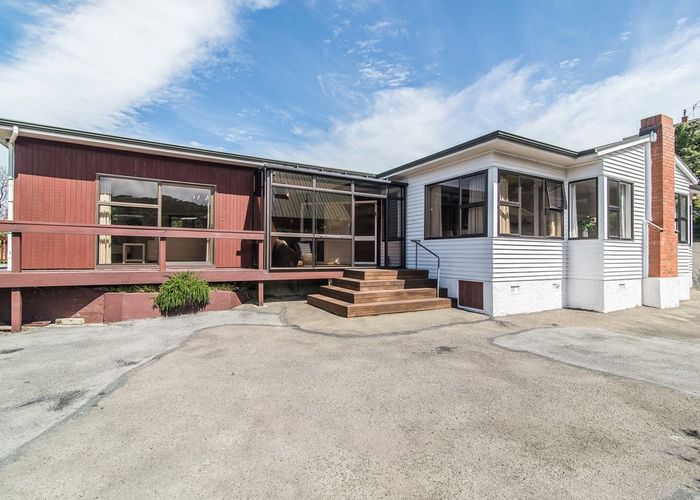  at 34 Ranui Crescent, Khandallah, Wellington