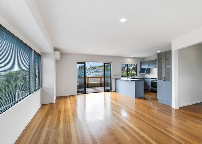  at 70 Blockhouse Bay Road, Avondale, Auckland