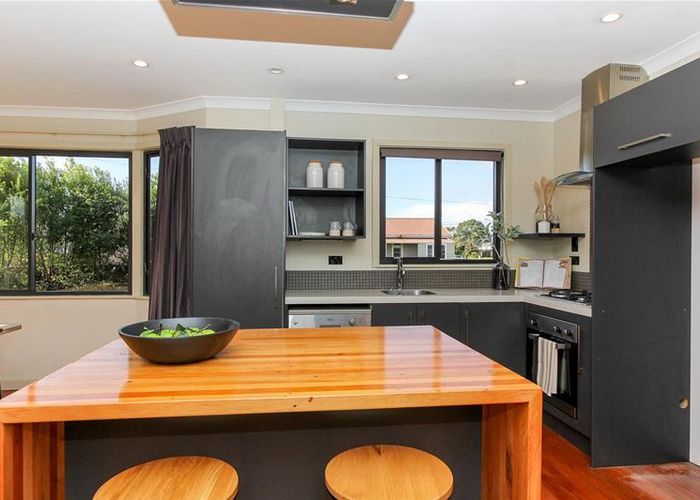  at 84 Brooklands Road, Brooklands, New Plymouth