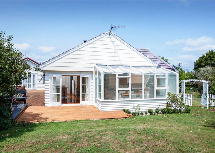  at 36C Pah Road, Epsom, Auckland