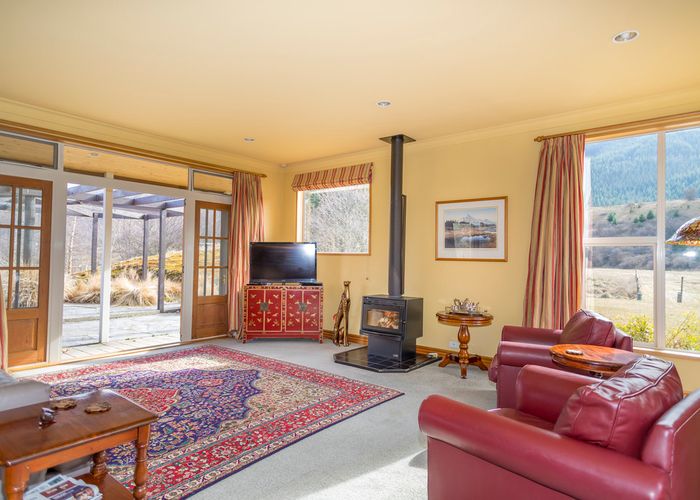  at 869 Malaghans Road, Queenstown