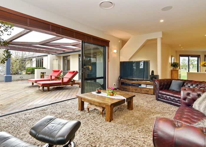  at 32 Giles Road, Clarkville