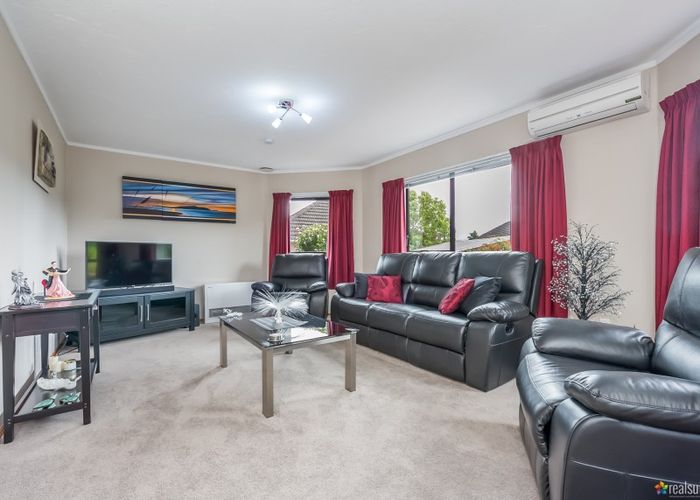 Free property data for 1/26 Tyndall Street, Waiwhetu, Lower Hutt