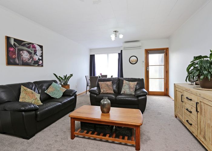  at 2/408 Avenue Rd W, Saint Leonards, Hastings