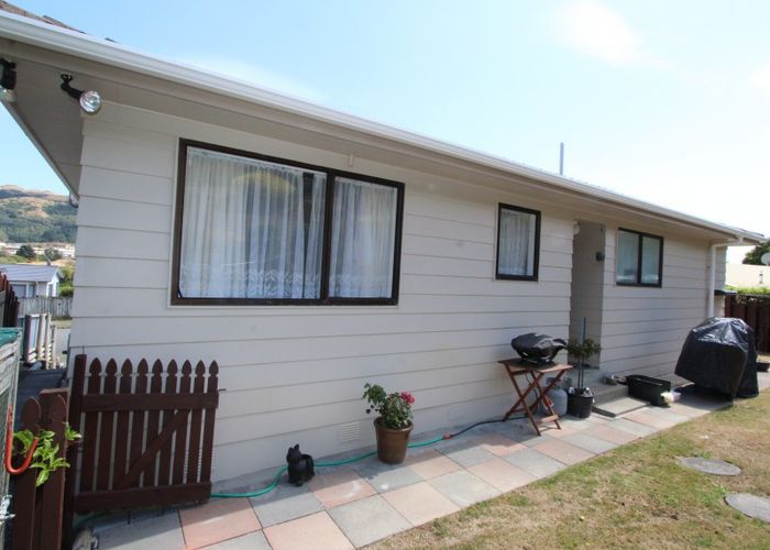  at 30 Apple Terrace, Ranui, Porirua