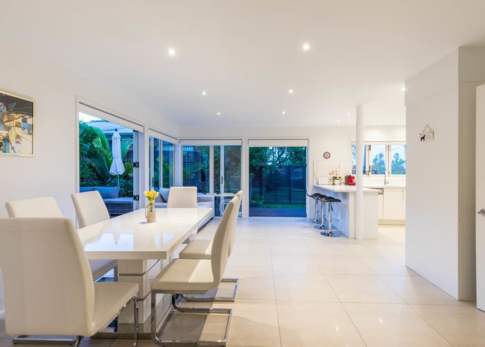  at 30 Fancourt Street, Meadowbank, Auckland