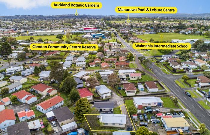  at 2/63 Palmers Road, Clendon Park, Auckland