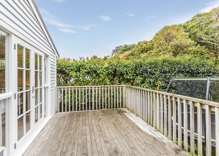  at 26 Standen Street, Karori, Wellington