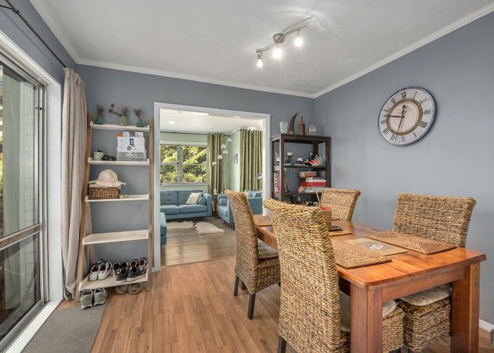  at 82 Wyndham Road, Pinehaven, Upper Hutt