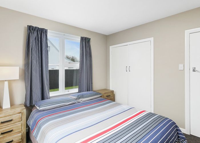  at 1/243 Breezes Road, Aranui, Christchurch