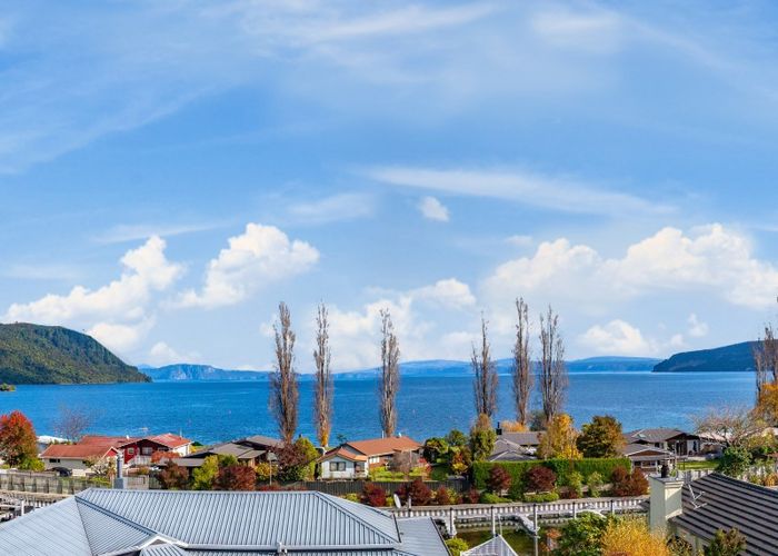  at 22 Marina Terrace, Kinloch