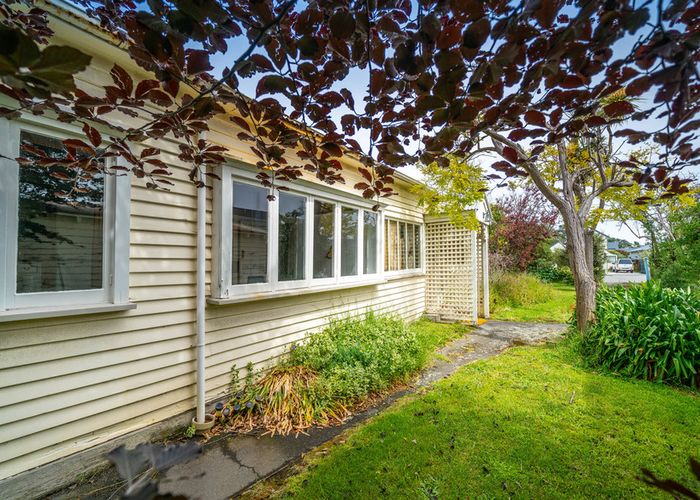  at 11 Hardwicke Street, Sumner, Christchurch