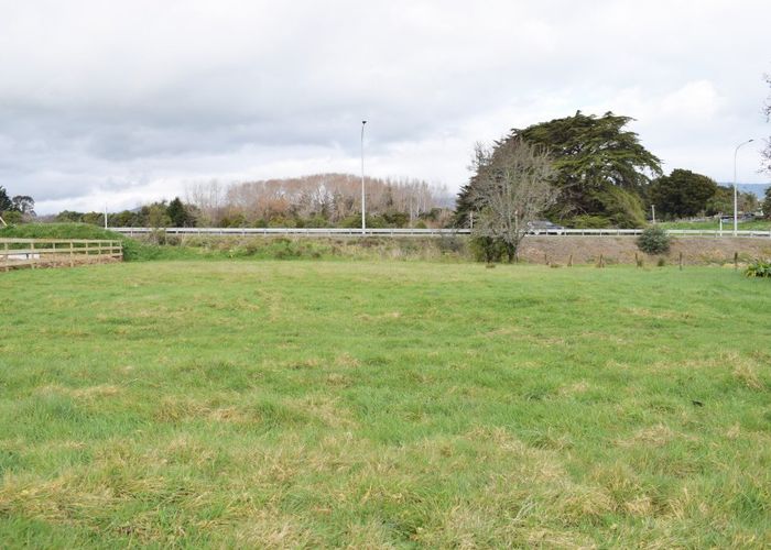  at 4 Victoria Terrace, Ohau, Ōhau