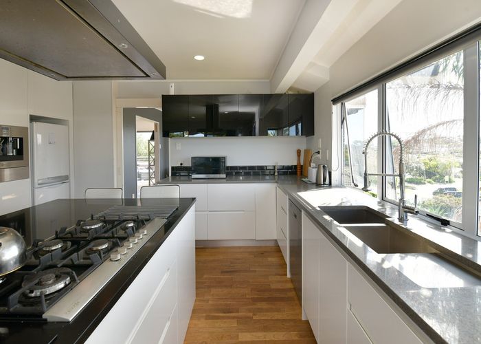  at 8 Alec Craig Way, Gulf Harbour, Whangaparaoa