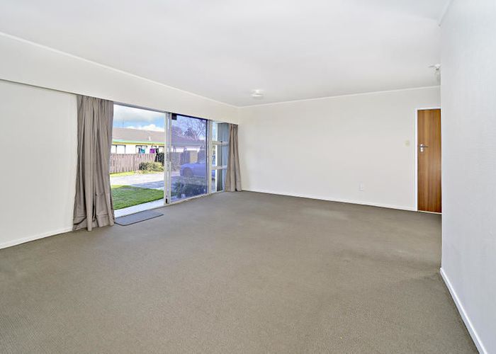  at 1/126 Clevedon Road, Papakura